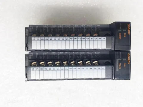 Mitsubishi Electric Q68ADV Industrial Automation Component — product photo 37 of 40