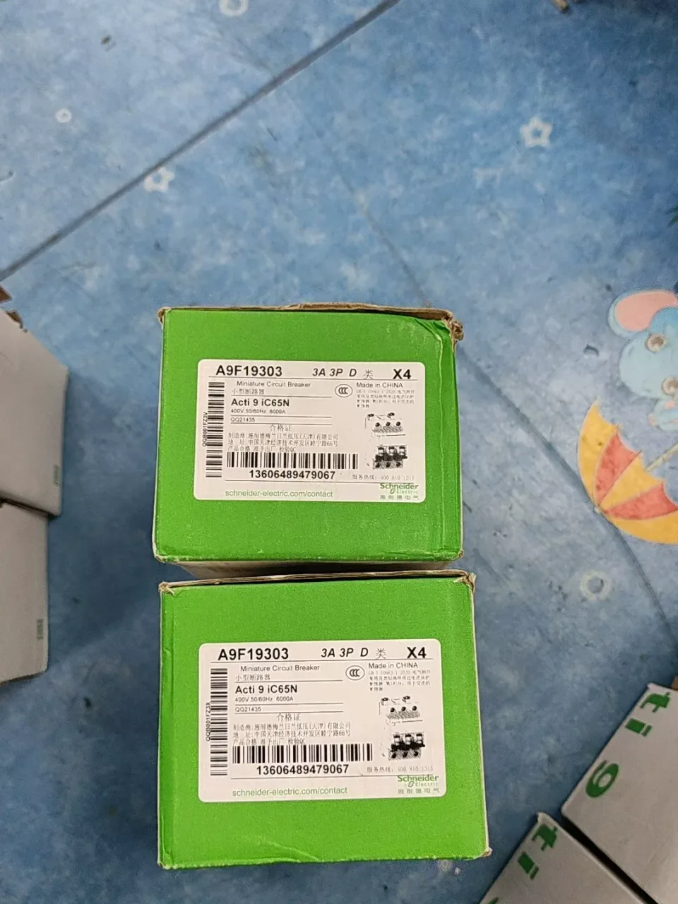 Schneider Electric A9F19303 Industrial Automation Component product photo 1