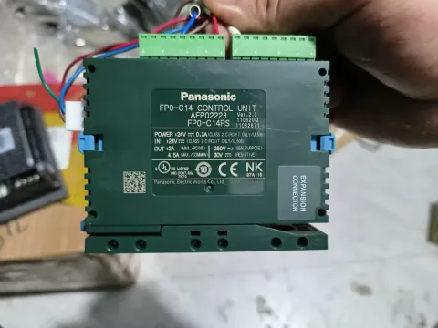 Panasonic / NAiS FP0-C14RS PLC Module product photo 5