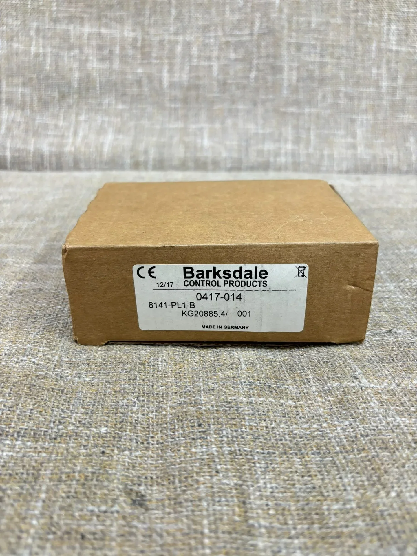 White Label 8141-PL1-B / 0417-014 Industrial Sensor product photo 1
