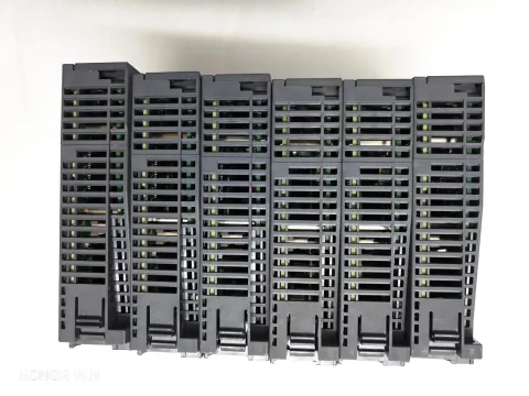 Mitsubishi Electric Q03UDVCPU PLC Module — product photo 4 of 112