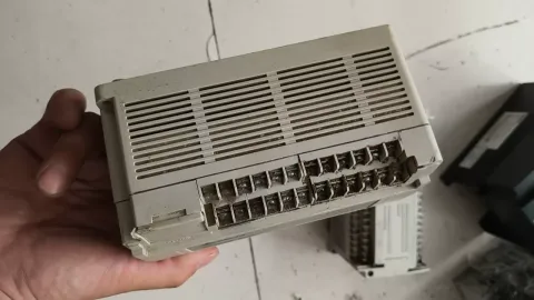 Delta DVP32EC00R2 PLC Module product photo 6