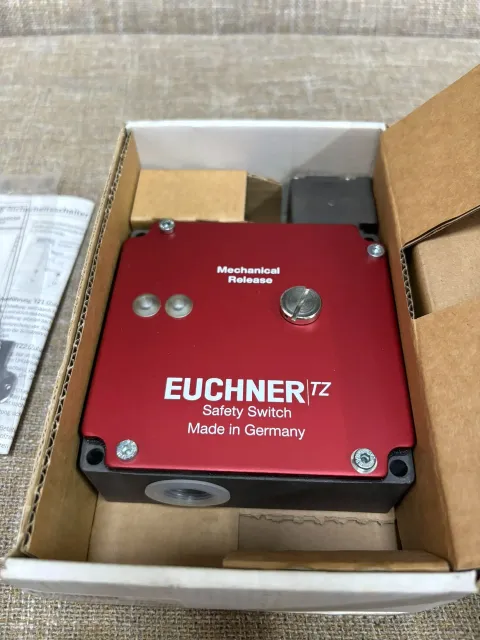 White Label TZ1RE024MVFG-RC1925 / ID-No. 089465 Industrial Sensor product photo 5