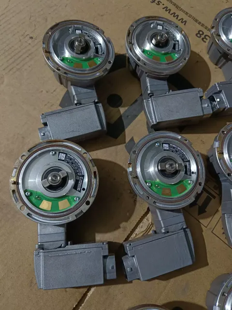 HEIDENHAIN / Siemens 6FX2001-5JE22-3DA0 / ID 1088738-54 Industrial Encoder product photo 2