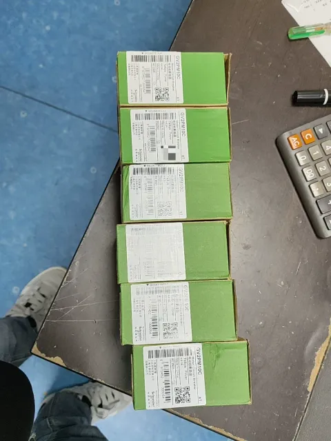 Schneider Electric GV2PM10C Industrial Automation Component — product photo 4 of 4