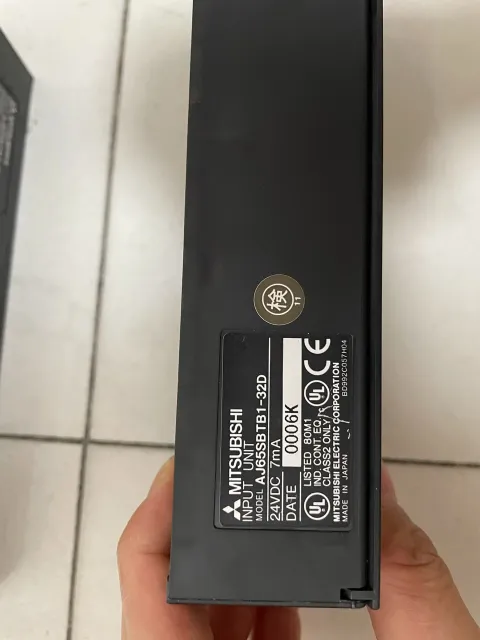 Mitsubishi Electric AJ65SBTB1-32D I/O Module — product photo 24 of 50