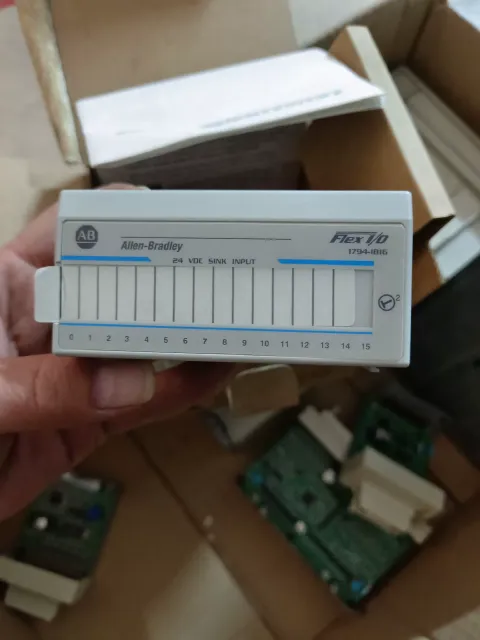 Allen-Bradley 1794-IB16 Series A I/O Module product photo 7