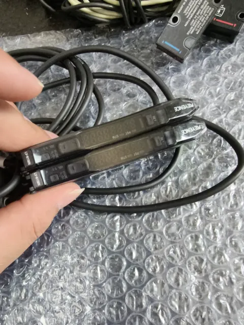 KEYENCE LV-N11MN / LV-NH100 Industrial Sensor product photo 3