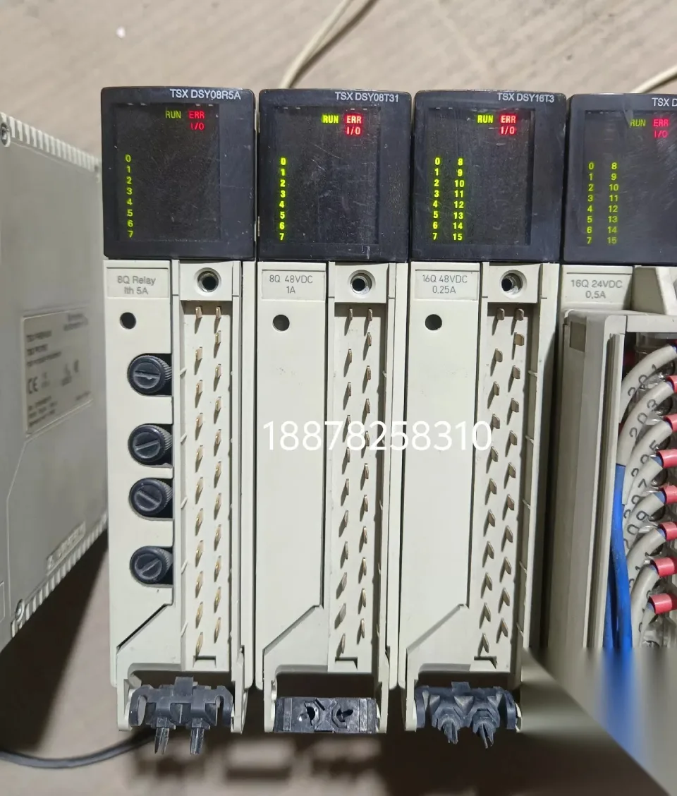 Schneider Electric TSXDSY08R5A PLC Module product photo 1