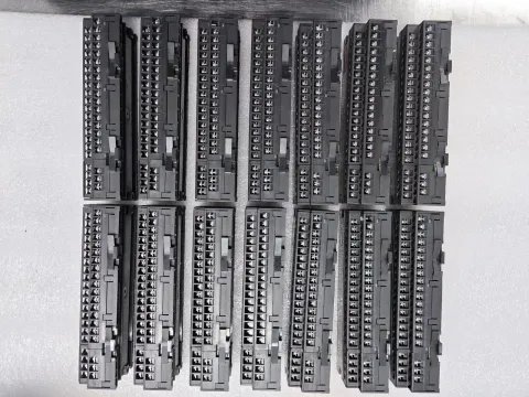 Mitsubishi Electric AJ65SBTB1-32DT Industrial Automation Component — product photo 15 of 37