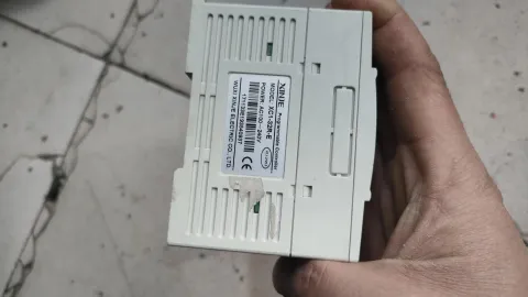 XINJE XC1-32R-E PLC Module — product photo 10 of 16