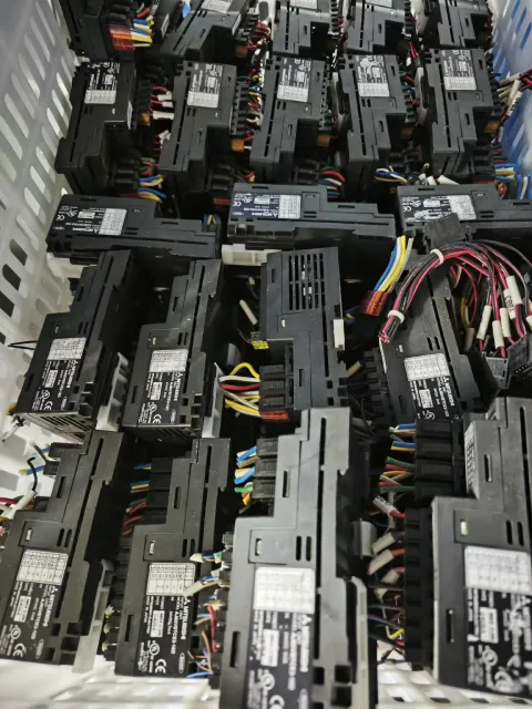 Mitsubishi Electric AJ65VBTCE2-16T I/O Module product photo 4