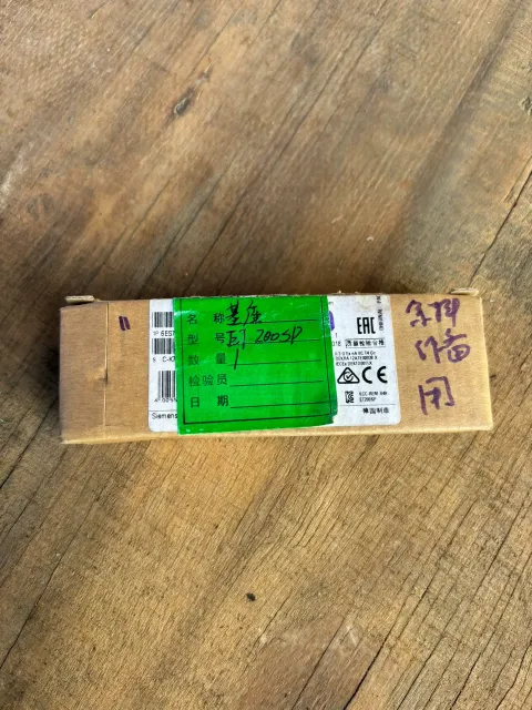 Siemens 6ES7193-6BP00-0DA0 Industrial Automation Component product photo 2