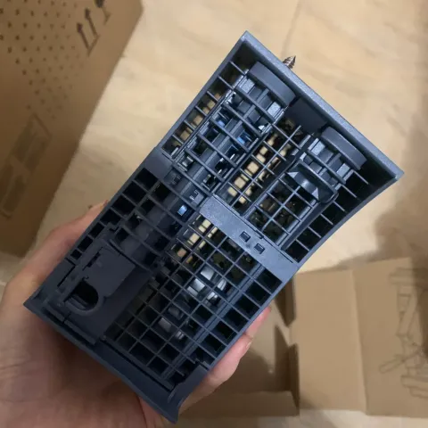 Siemens 6ES7505-0RA00-0AB0 Power Electronics Module — product photo 4 of 14
