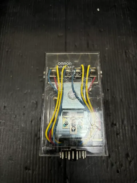 OMRON MM4XKP 100/110VDC Industrial Relay product photo 2