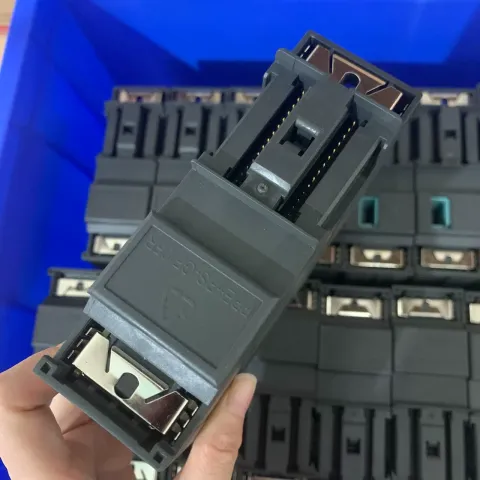 Siemens 6ES7153-2BA10-0XB0 Industrial Automation Component — product photo 5 of 17