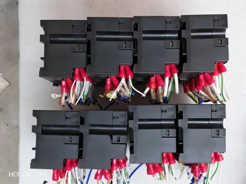Mitsubishi Electric AJ65SBT-64AD Industrial Automation Component — product photo 13 of 38