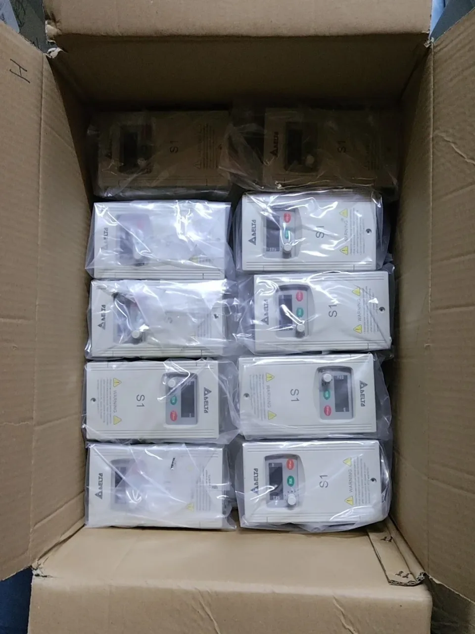 Delta VFD002S21A Motor & Drive Component product photo 1