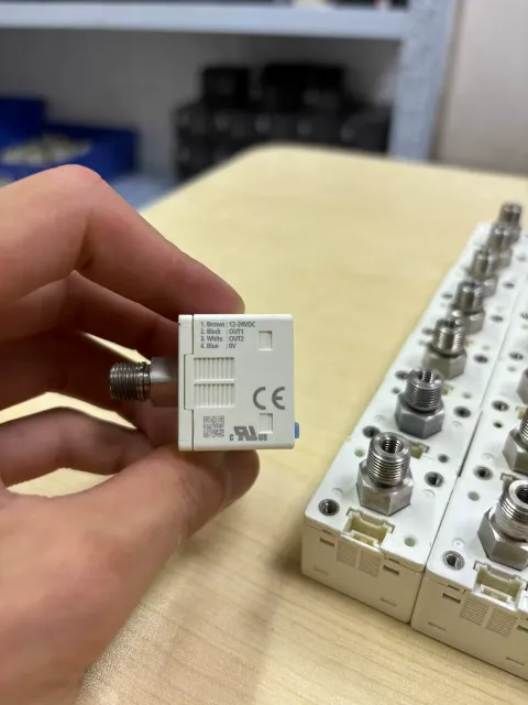 Panasonic DP-102 Industrial Sensor product photo 3