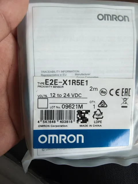 Omron E2E-X5MF1-Z 2M Industrial Sensor product photo 3