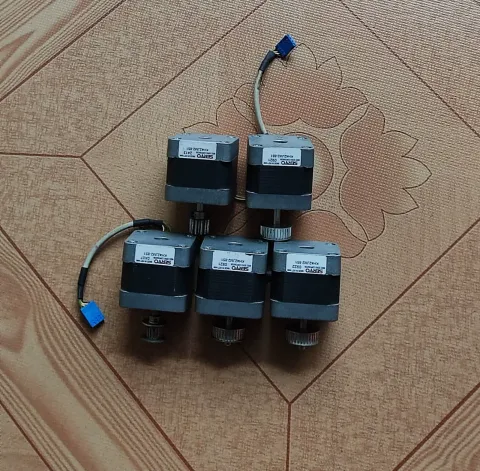 Nidec Servo / Japan Servo KH42JM2-851 Motor & Drive Component product photo 1