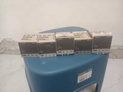 YAMATAKE / azbil C15TV0TA0100 Industrial Control Board product photo 1