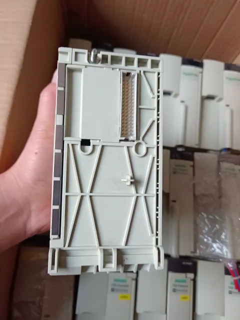 Schneider Electric / Modicon TSXPSY5500 PLC Module product photo 6
