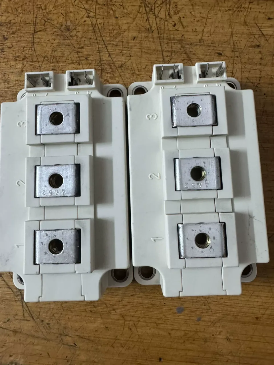 Unbranded Industrial BSM300GB120DLC_E3256 Power Electronics Module product photo 1