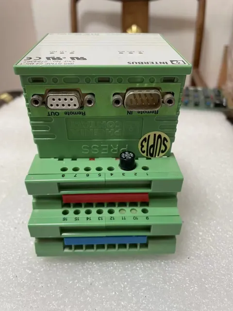 Phoenix Contact / INTERBUS IBS STME 24 BK-T / 2754367 Industrial Automation Component product photo 2