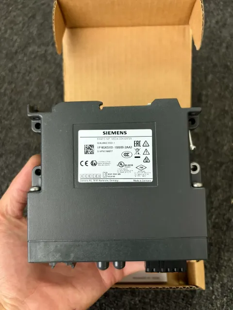 Siemens 6GK5101-1BB00-2AA3 Industrial Automation Component product photo 5