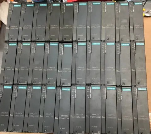 Siemens 6ES7153-2BA10-0XB0 Industrial Automation Component — product photo 12 of 17