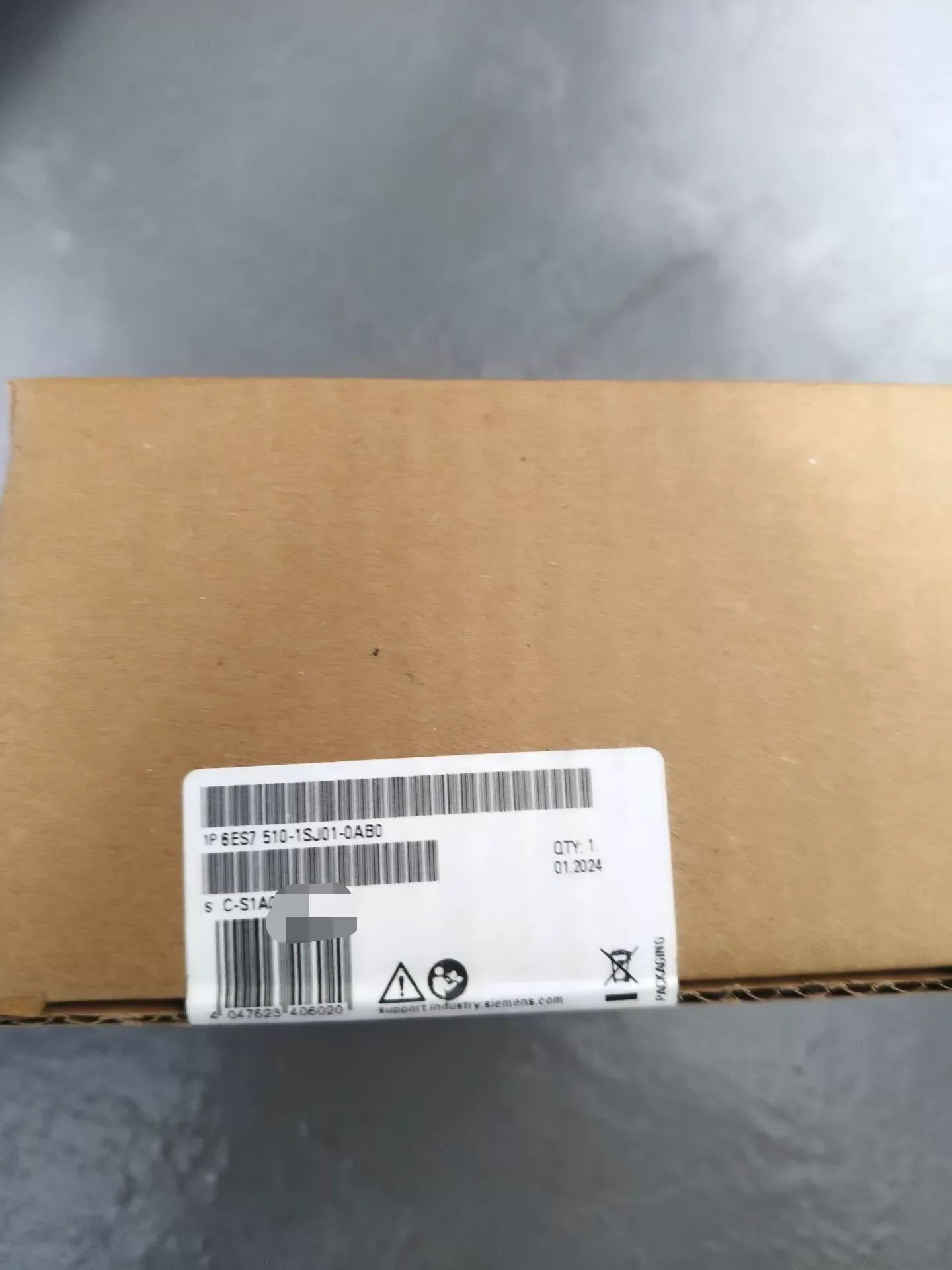 Siemens 6ES7510-1SJ01-0AB0 Industrial Automation Component — product photo 1 of 3