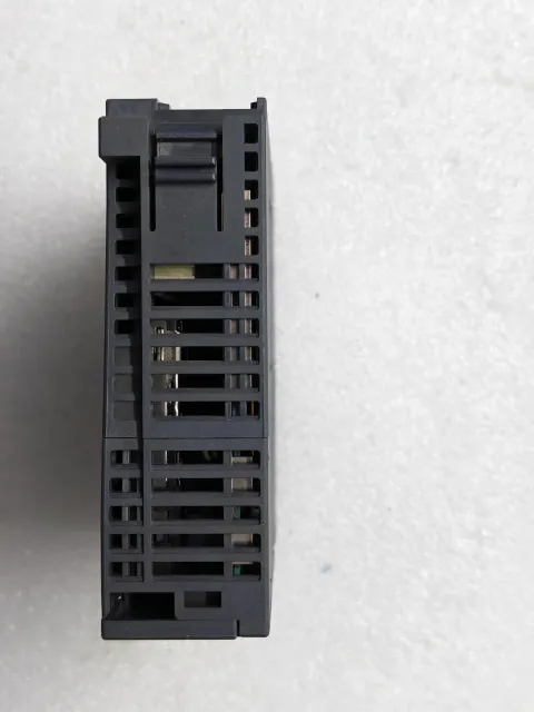 Mitsubishi Electric Q06HCPU PLC Module — product photo 11 of 24