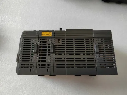 White Label KV-U7 + KV-1000 + KV-C64XB + KV-C64TA PLC Module product photo 7