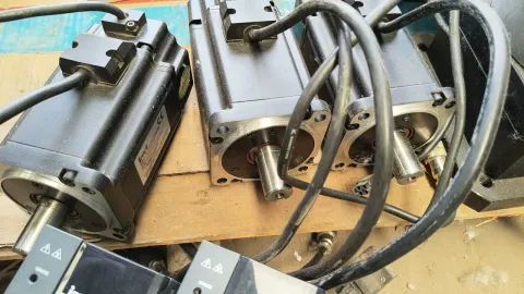 White Label SV-DA200-0R7-2-NO; SV-ML06-0R7G-2-9A0-1000 Motor & Drive Component product photo 6