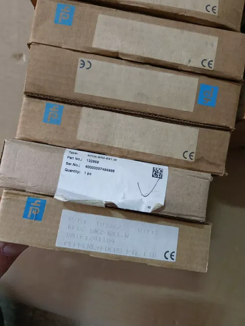 Pepperl+Fuchs KFD2-SR2-Ex1.W / Part No. 132958 Industrial Sensor product photo 2