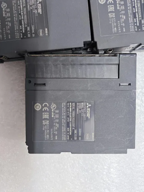 Mitsubishi Electric QY10 PLC Module — product photo 11 of 19