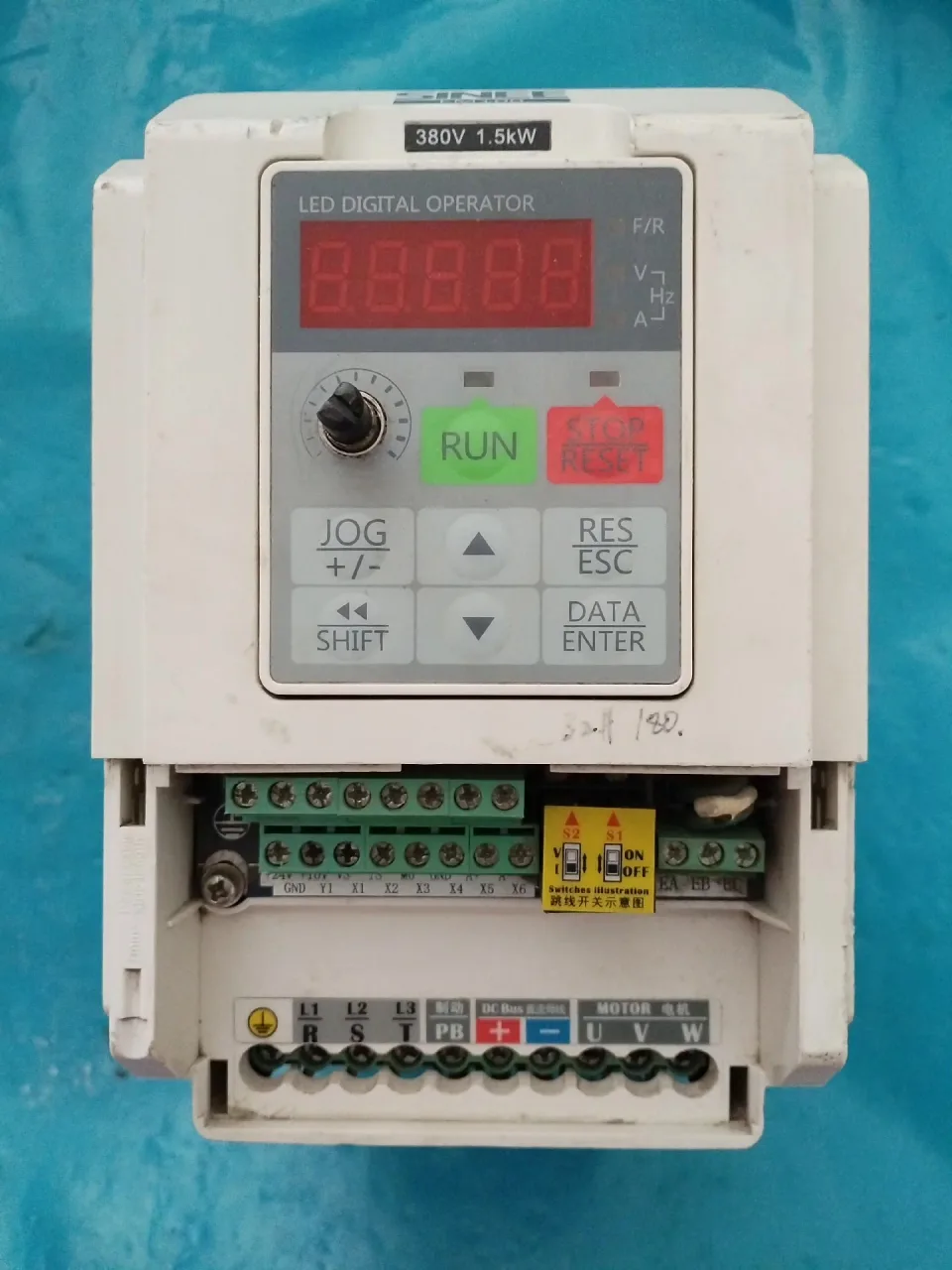 SINEE EM100-1R5-3B Industrial Automation Component product photo 1