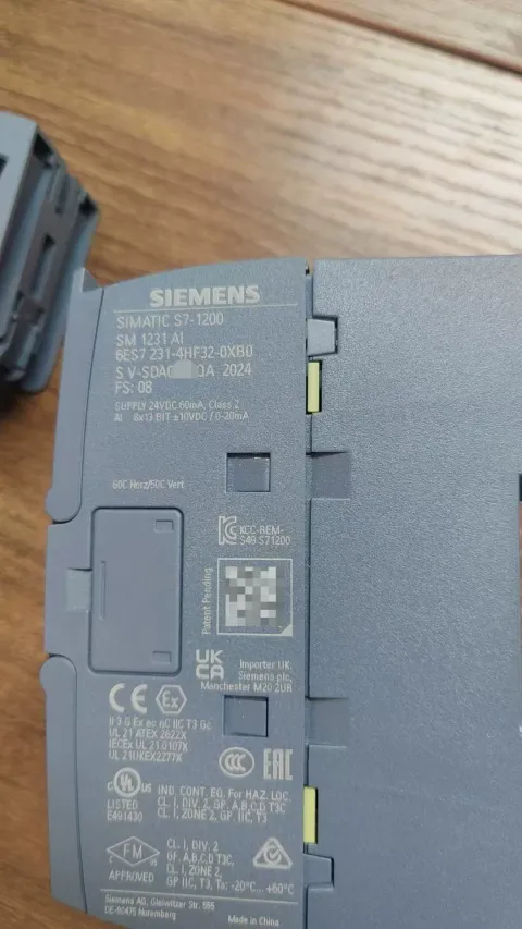 Siemens 6ES7231-4HF32-0XB0 Industrial Automation Component product photo 1