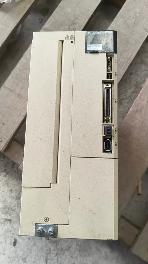 Yaskawa SGDV-330A01A002000; SGMGV-44ADC61 Motor & Drive Component — product photo 6 of 18