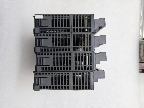 Mitsubishi Electric Q68DAVN PLC Module — product photo 16 of 31