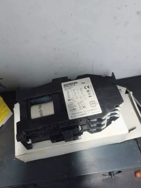 White Label 3TF42 10-1XM4 Industrial Relay product photo 1