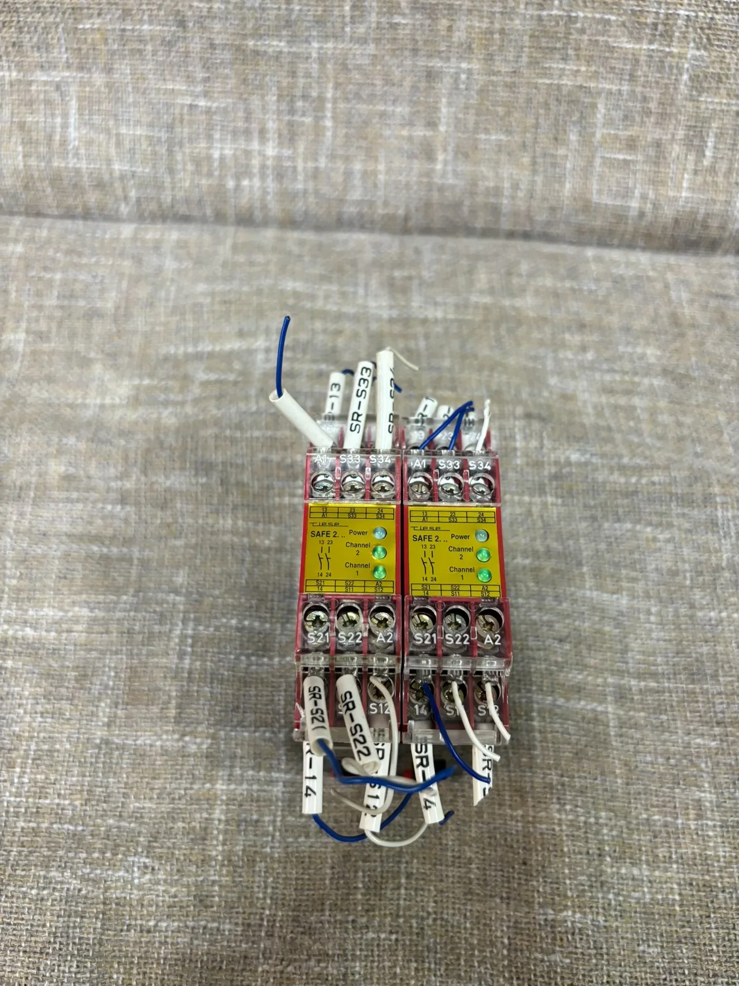 White Label SAFE 2 / AR.9656.2000 Industrial Relay product photo 1