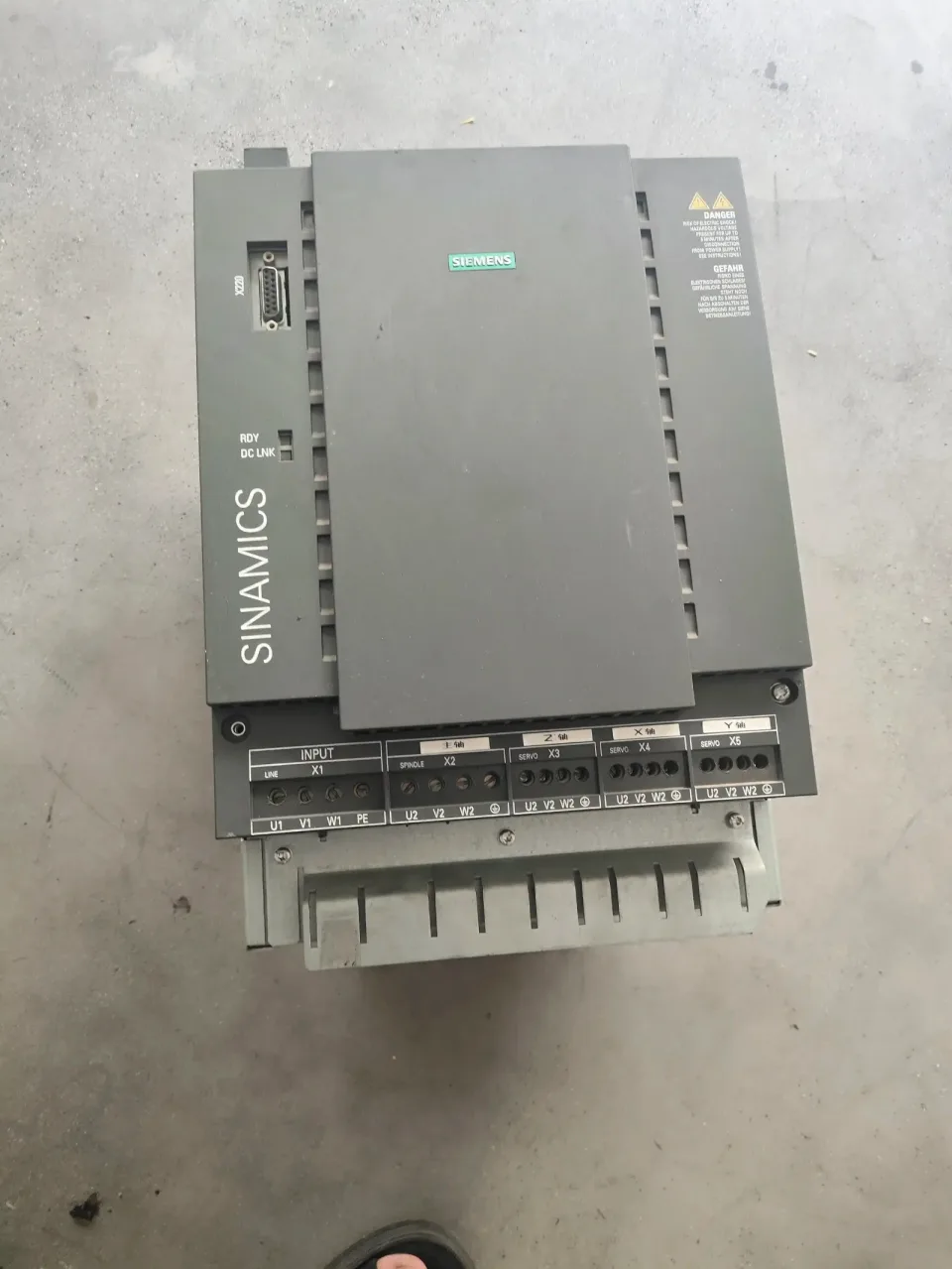 Siemens 6SL3111-4VE22-0HA0 Motor & Drive Component product photo 1