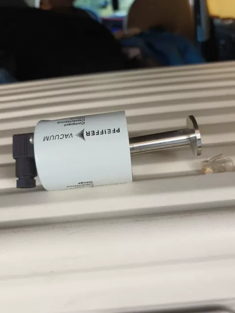 Pfeiffer Vacuum CMR 262 / PTR24511 Industrial Automation Component product photo 5