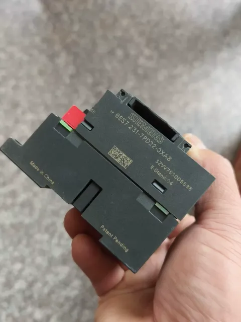 Siemens 6ES7231-7PD22-0XA8 Industrial Automation Component product photo 2