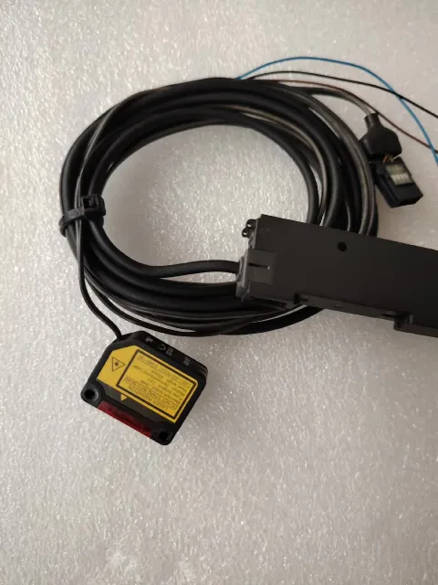 Panasonic LS-401-C2 / LS-H21 Industrial Sensor product photo 3