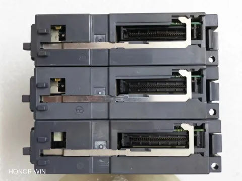 Mitsubishi Electric Q68DAIN Industrial Automation Component — product photo 3 of 14