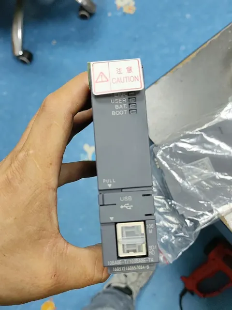 Mitsubishi Electric Q06UDEHCPU PLC Module — product photo 4 of 9