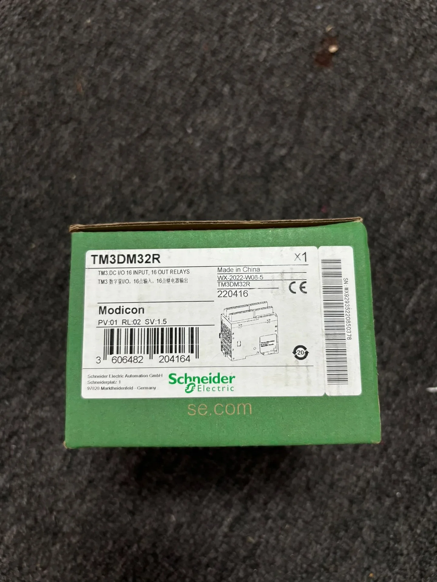 Schneider Electric TM3DM32R PLC Module product photo 1